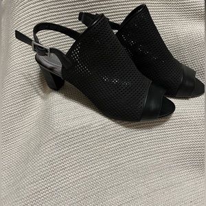 Rockport Total Motion Size 8 Women's Black Sandals with Heel